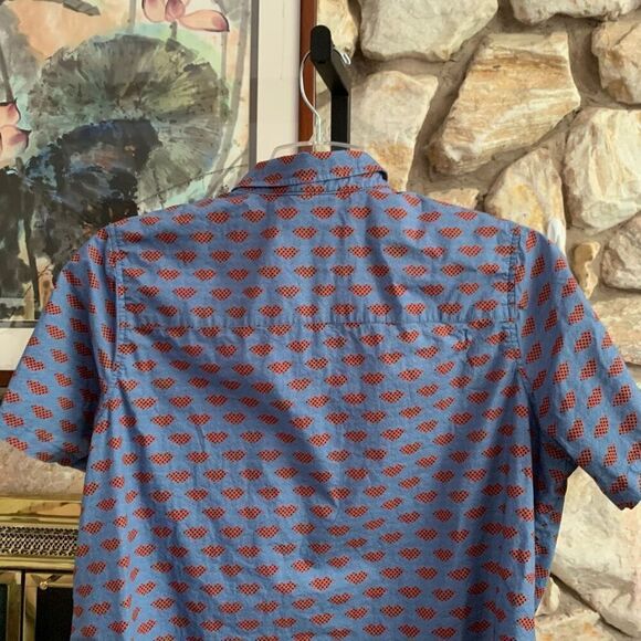 Wild fang The Essential button-up lip print size 1X - Picture 12 of 12